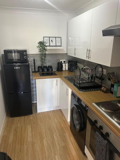 1 Bedroom Flat, Bournemouth Eksteriør billede